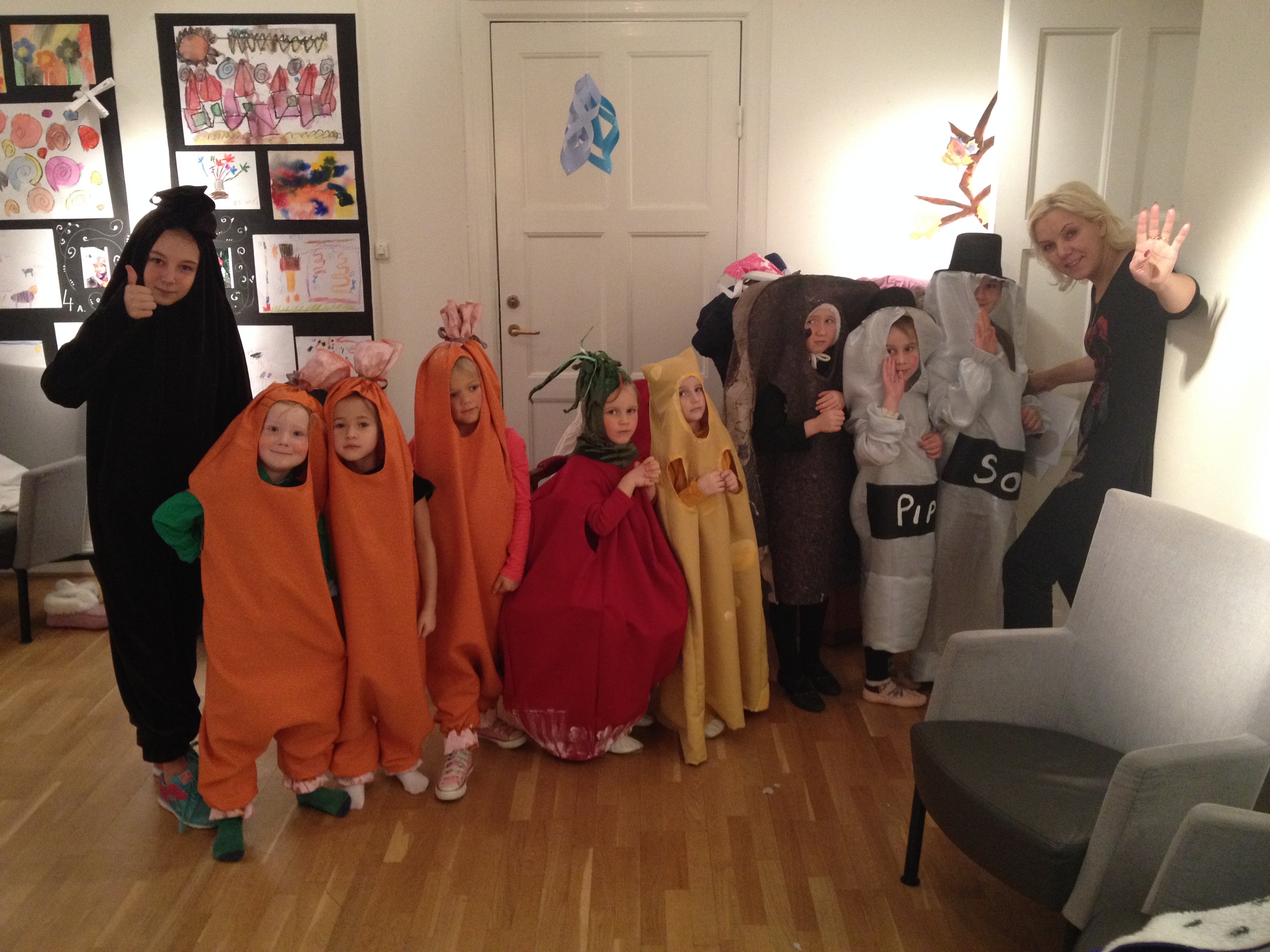 131215 Ulaka vorsti näitlejad