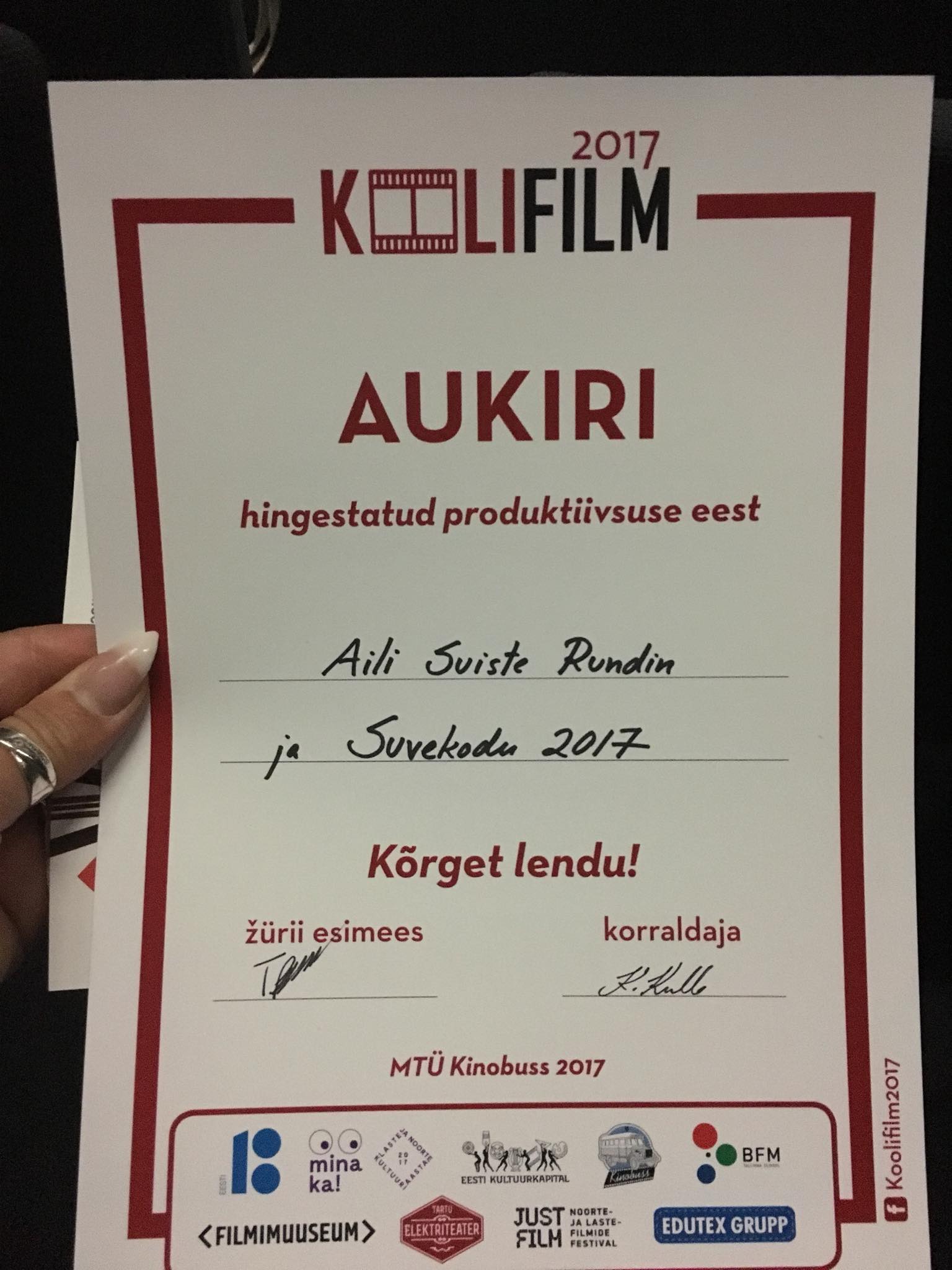 Tänukiri Aili &amp; Suvekodu