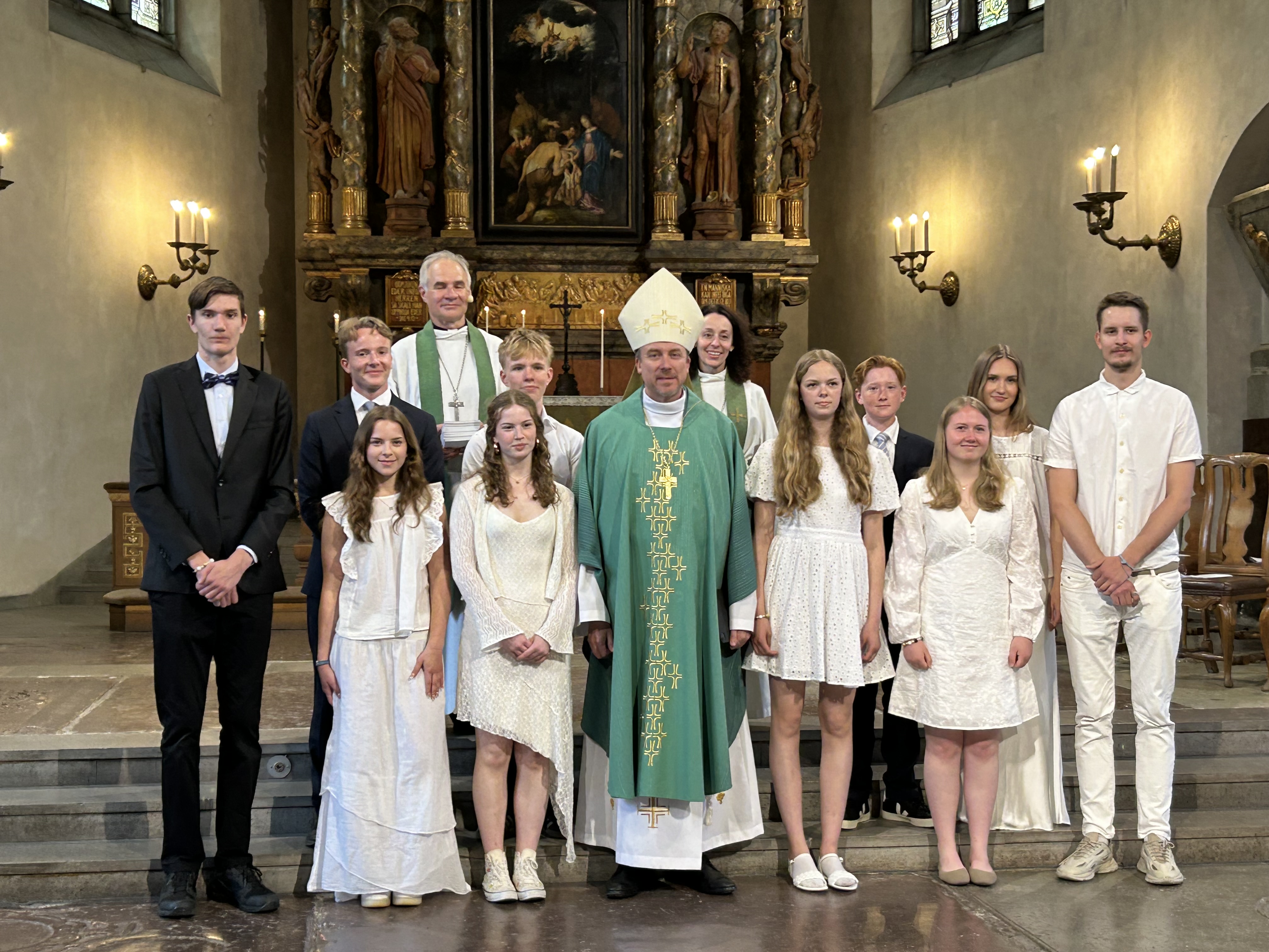 Leeriõnnistamine Jakobi kirikus 21.06.2024. Foto: Sirle Sööt